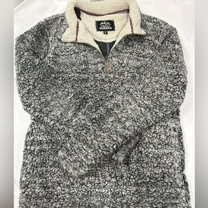 Grey sherpa quarter-zip
